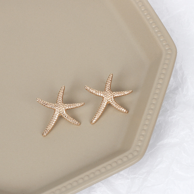 9g Weight Earrings Classification Women'S Gender Gold, Silver Color Shell Seahorse Starfish Gold Earrings 8