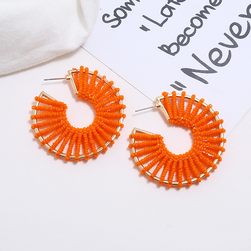 European And American Fashion Retro Fan-shaped Hollow Rice Beads Explosion Earrings display picture 8