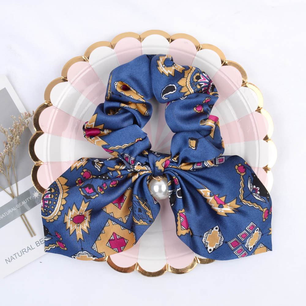 New Fashion Pearl Pendant Hair Scrunchies Set display picture 1