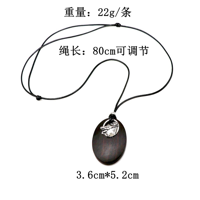 New Cotton Linen Sandalwood Necklace Oval Pearl Pendant Adjustable Retro Pendant Sweater Chain display picture 13