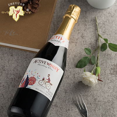 喆园美人堡红葡萄低醇起泡酒|ru