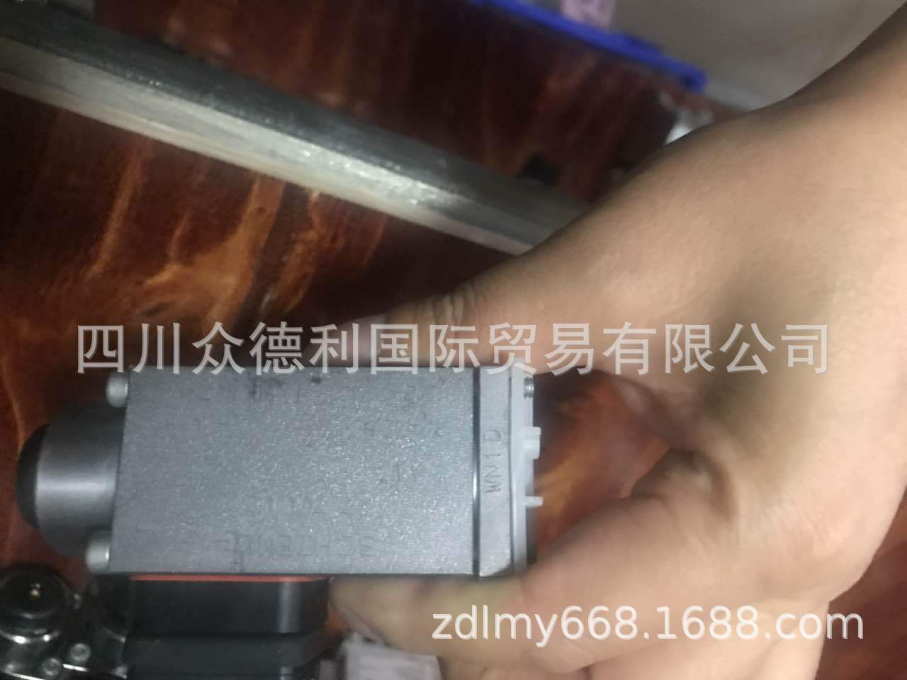 上海哈威代理现货供应WH1D-G24电磁换向阀