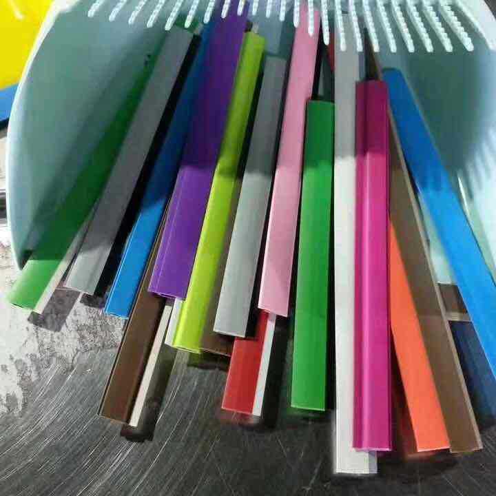 厂家定制垃圾斗边条胶条  畚箕边条胶条   长度颜色均可定制