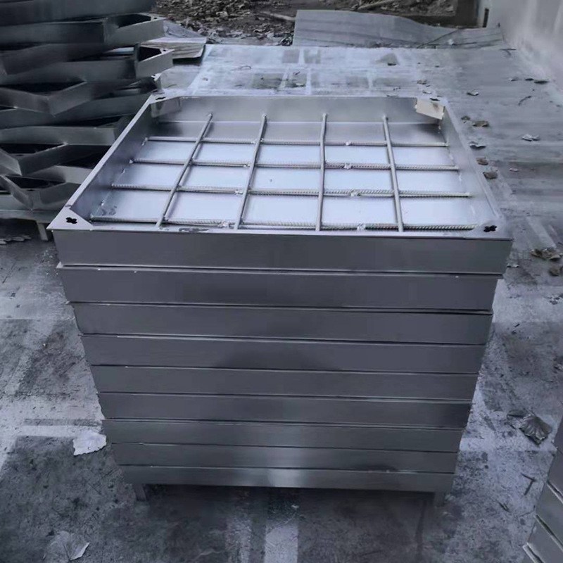 定 制304不锈钢井盖700*700方形井盖 隐形防沉降装饰井盖厂家供应