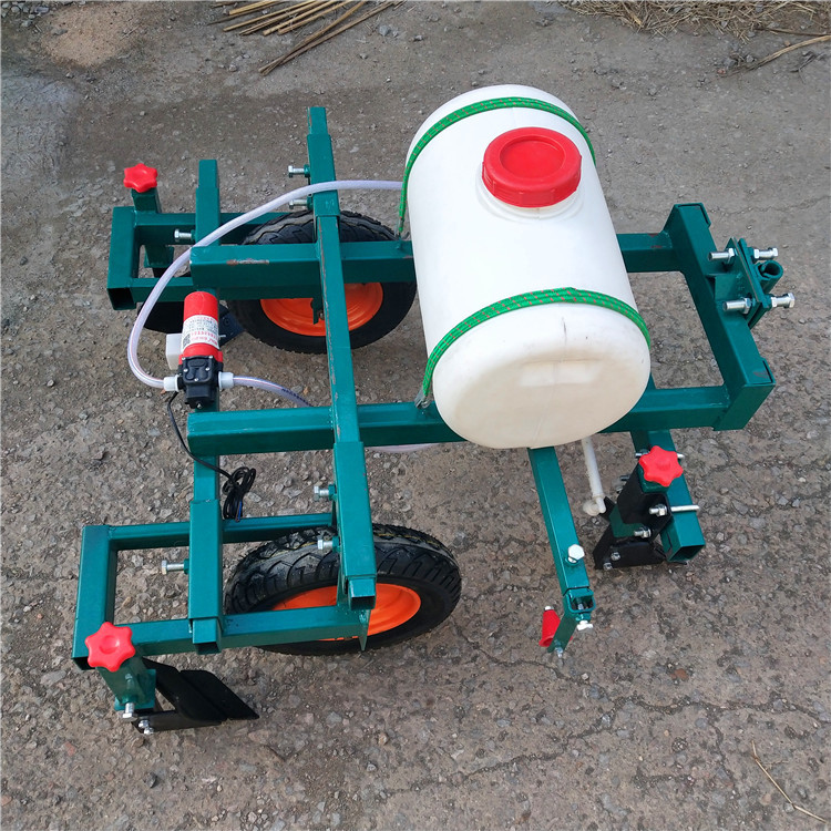 河南家用手扶覆膜机 小型地膜铺膜机 喷药地膜长年现货