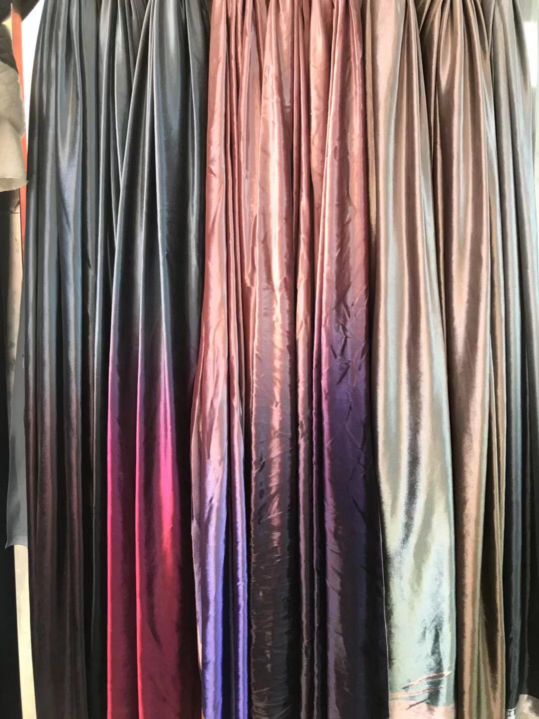 新款韩国绒数码印花面料 渐变亮光绒时尚连衣裙半身裙金丝布料