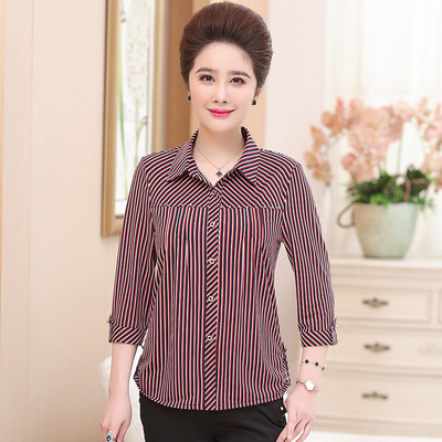 Spring and summer Middle and old age Ladies shirt 2019 leisure time Large Lapel Three Quarter Sleeve Mom outfit stripe shirt Cardigan