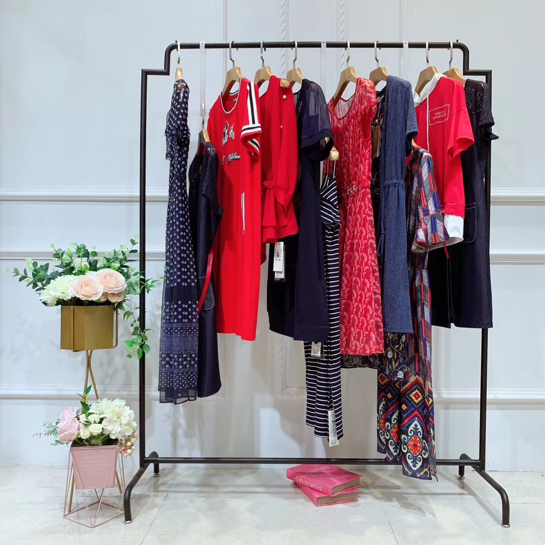 Wuhan brand discount Large Women's wear Fei Xuan 2019 Poop Stock brand Women's wear Source of goods