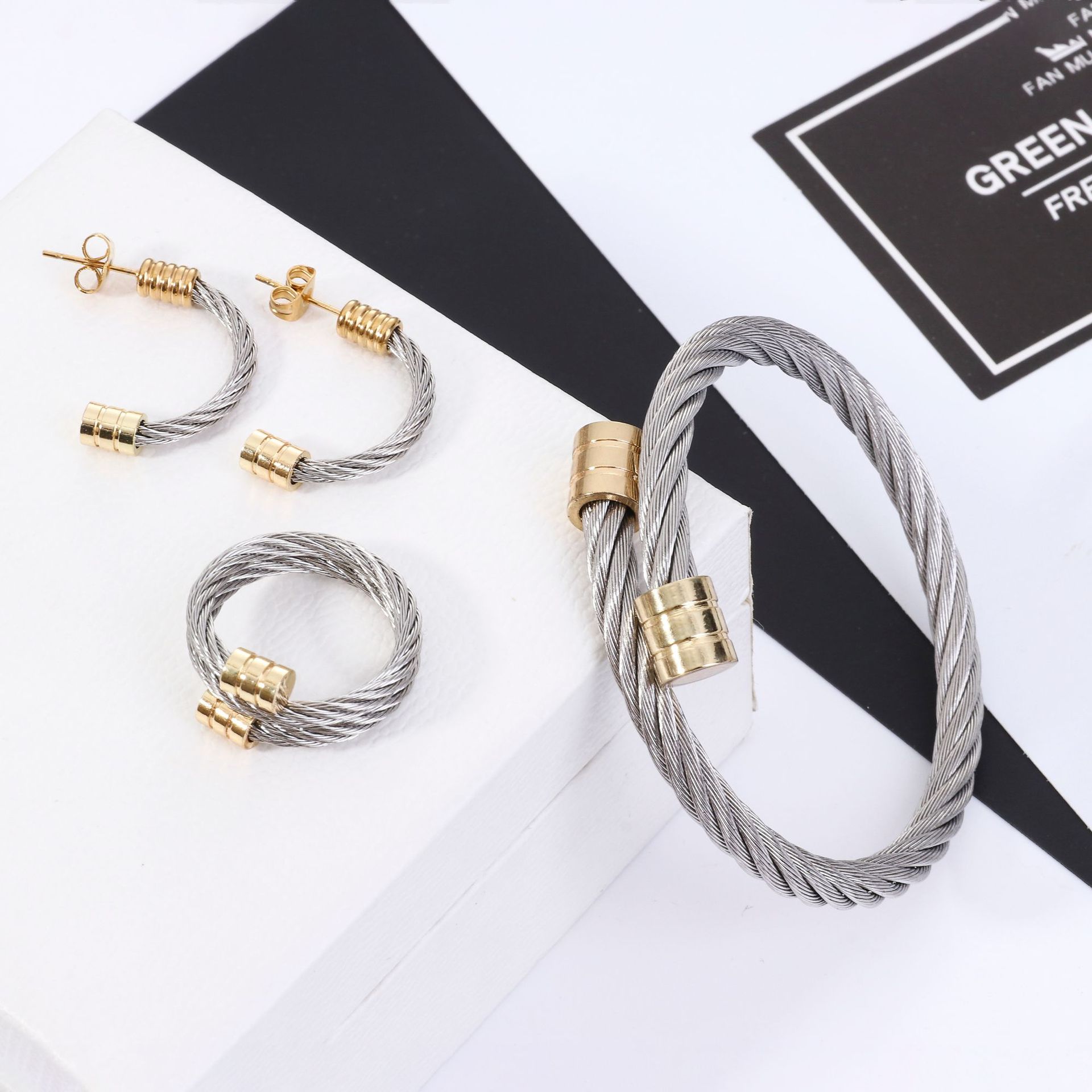 Vintage Style Spiral Stripe Stainless Steel Women's Rings Bracelets Earrings display picture 2