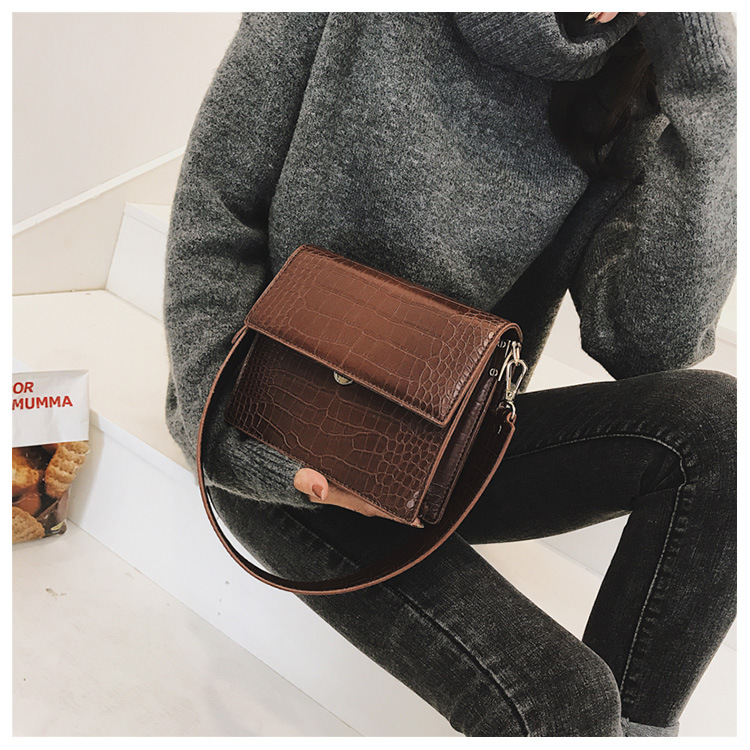 Fashion New Broadband Stone Pattern One-shoulder Messenger Square Bag Wholesale display picture 5