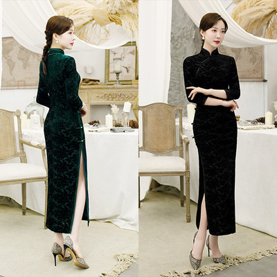 Chinese Dress cheongsam for womenEmbroidered and antique long size cheongsam skirt cheongsam
