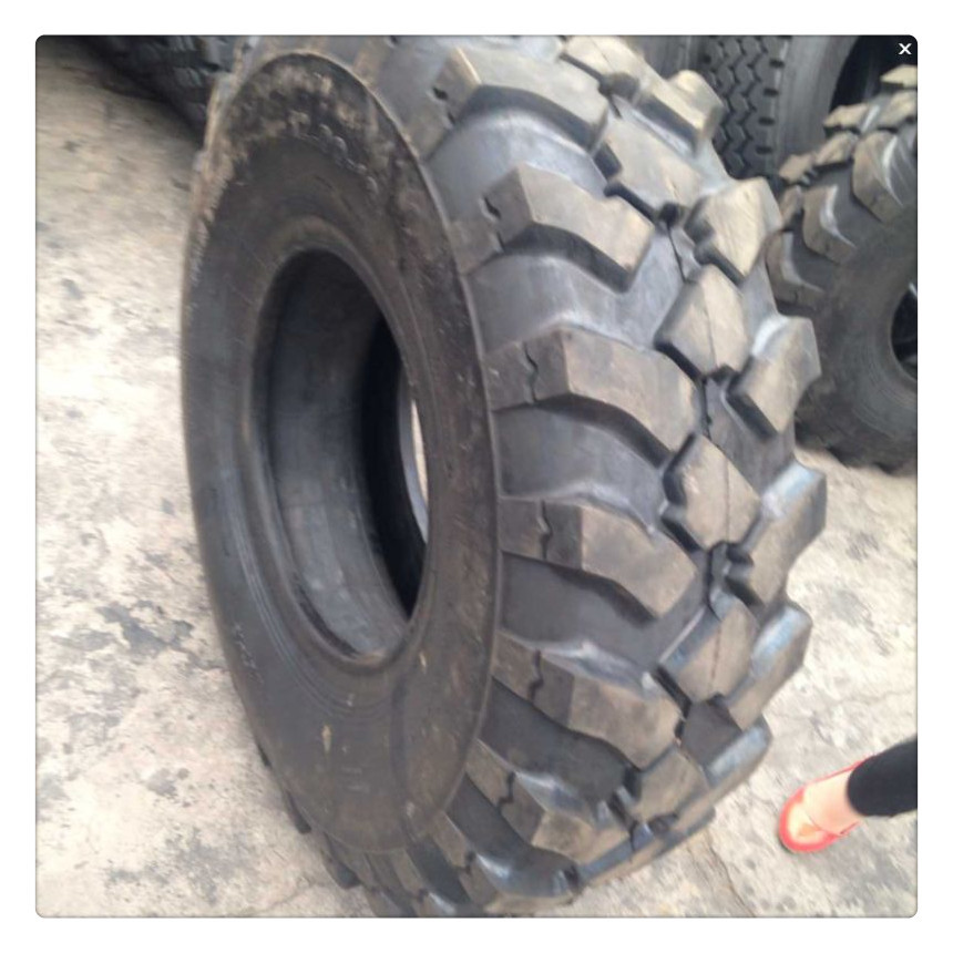 小型工程车轮胎1200-18铲车轮胎12.00-18装载机轮胎矿山轮胎