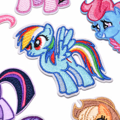 Manufacturer direct sale cartoon computer embroidered heat transfer cloth patches clothing patch small horse small quantity wholesale