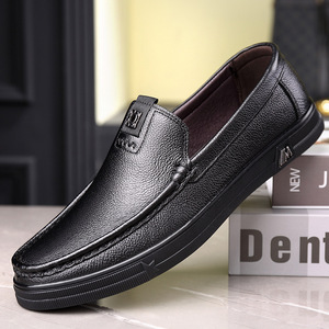 春季透气休闲皮鞋男士豆豆鞋真皮防臭软底爸爸鞋厂家一件代发男鞋