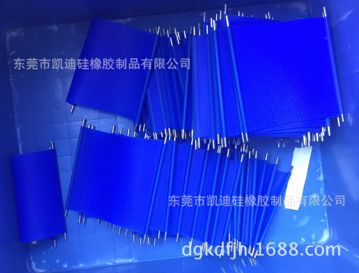 厂家直销新款硅胶杯夹 款式多样  耐高温 硅胶礼品 硅胶片