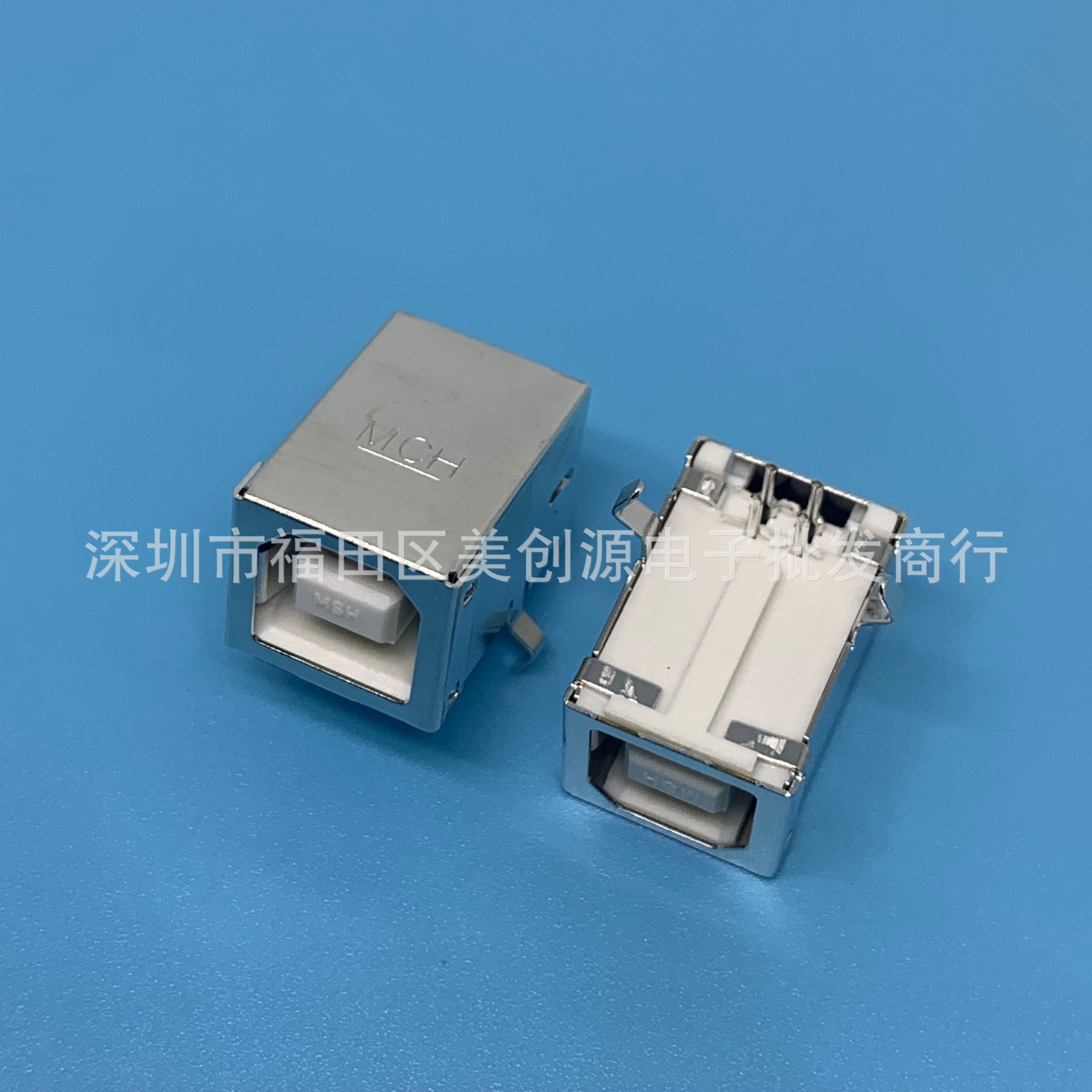 0670689000 670689000 67068-9000 MOLEX原装 B型母座 90度弯脚