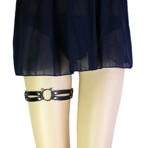 Japanese and Korean soft girl sexy and interesting cat garter belt net celebrity street shooting leg ring nightclub bar PU leather leg garter clip