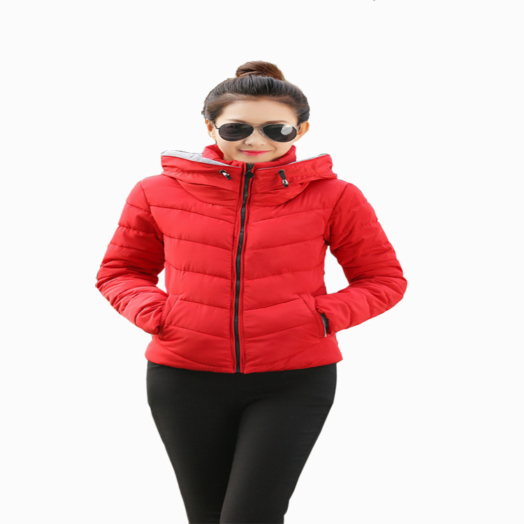 Ropa de algodón corta al por mayor, ropa de algodón para mujeres, invierno de 2020 nueva delgada, calentamiento, abrigo de invierno, chaqueta de algodón para mujeres