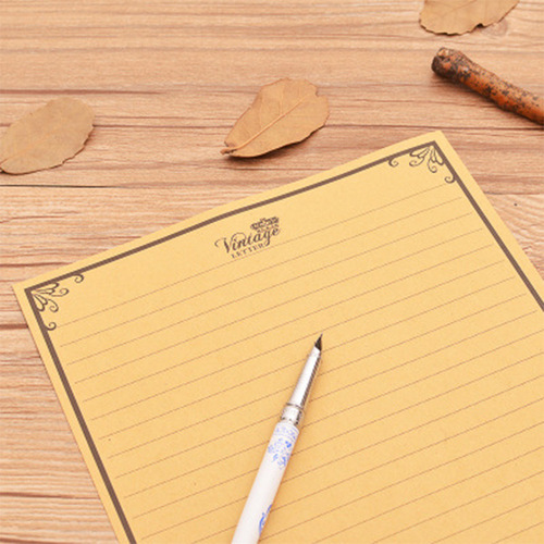 Fresh and Simple Factory Direct Sale Retro Exquisite Cute lined Crown Letter Paper with Chinese Style, 8 Pieces Set