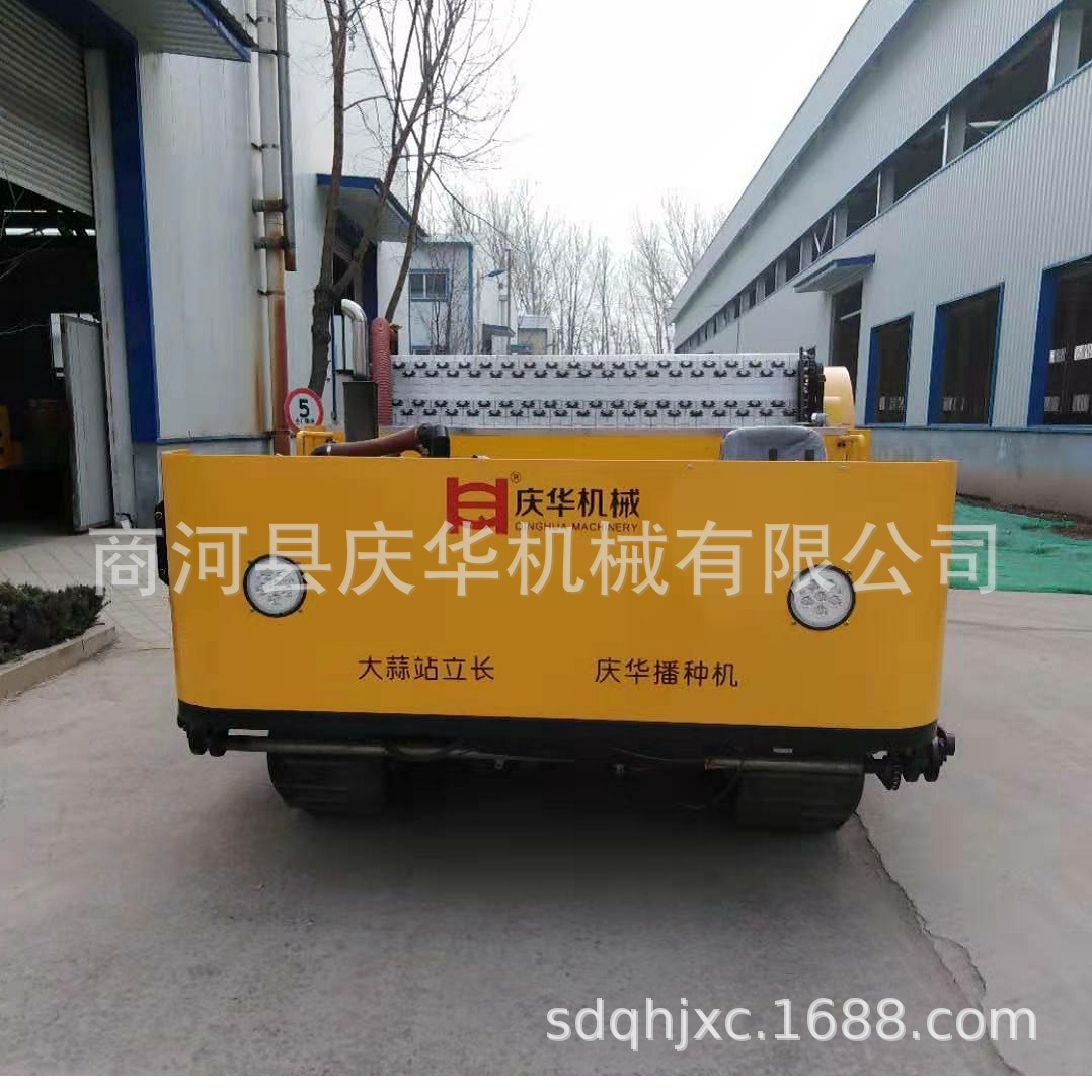 庆华大蒜播种机  2米旋耕大蒜种植机   商河大蒜种蒜机器
