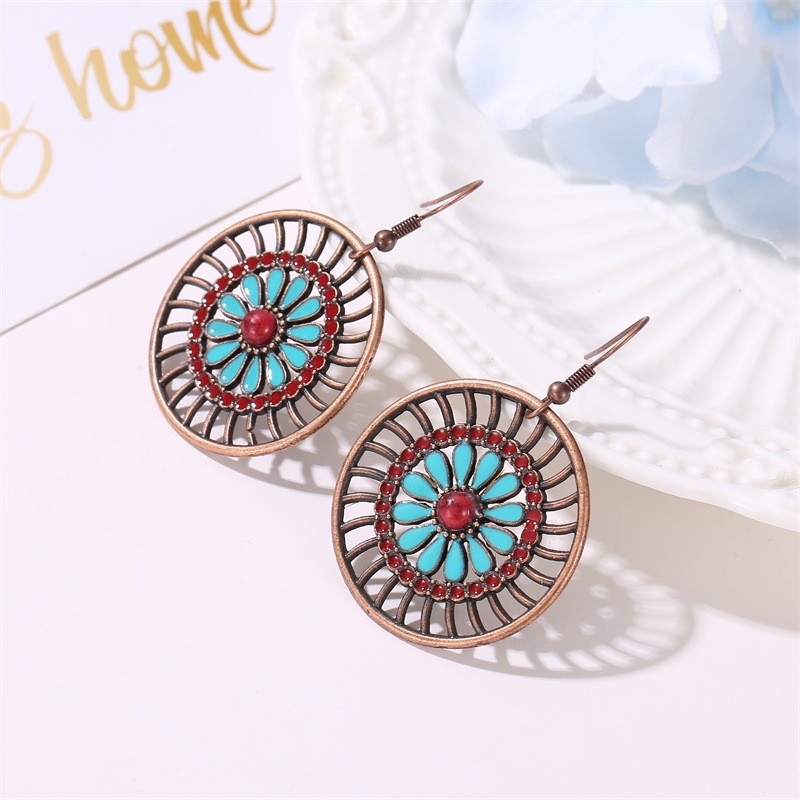 New Fashion Boho Fashion Retro Flower Round Hollow Earrings For Women Wholesale display picture 6