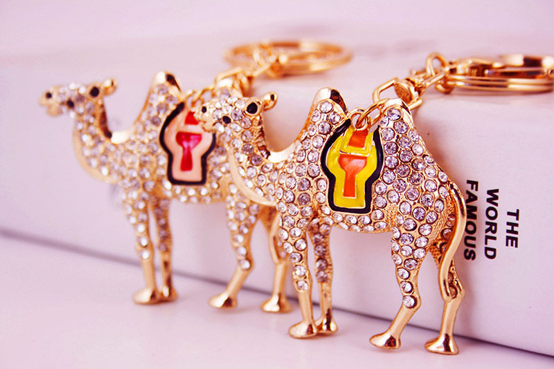 50g Weight Alloy, Metal Material Unisex Gender Red, Yellow Color Cute Diamond Desert Boat Cute Animal Metal Pendant  Keychain 1