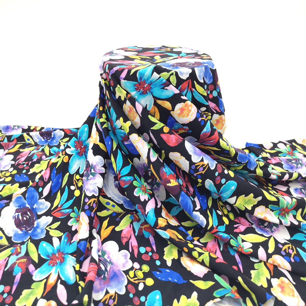 源头工厂免费设计色牢度高纯棉服装箱包鞋帽面料 3D数码活性印花