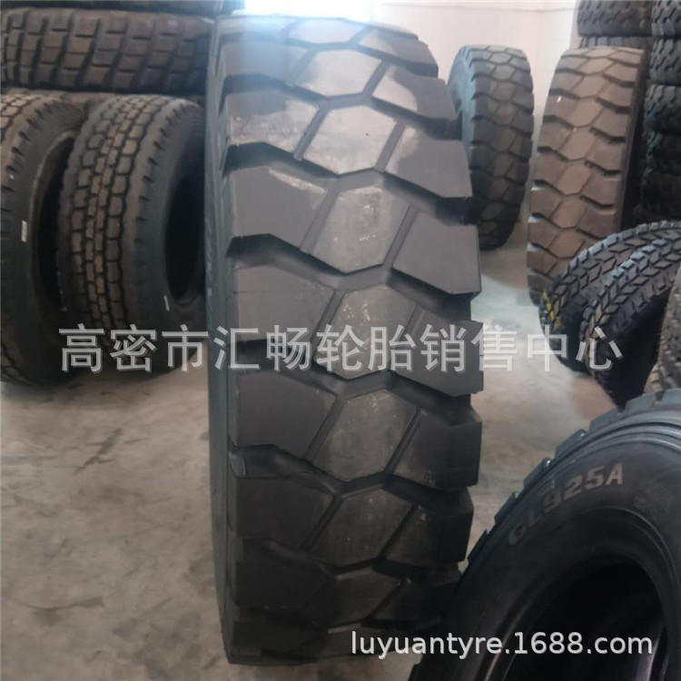 天力 华鲁 工程轮胎港口轮胎18.00R25/1800R25 港口3星轮胎