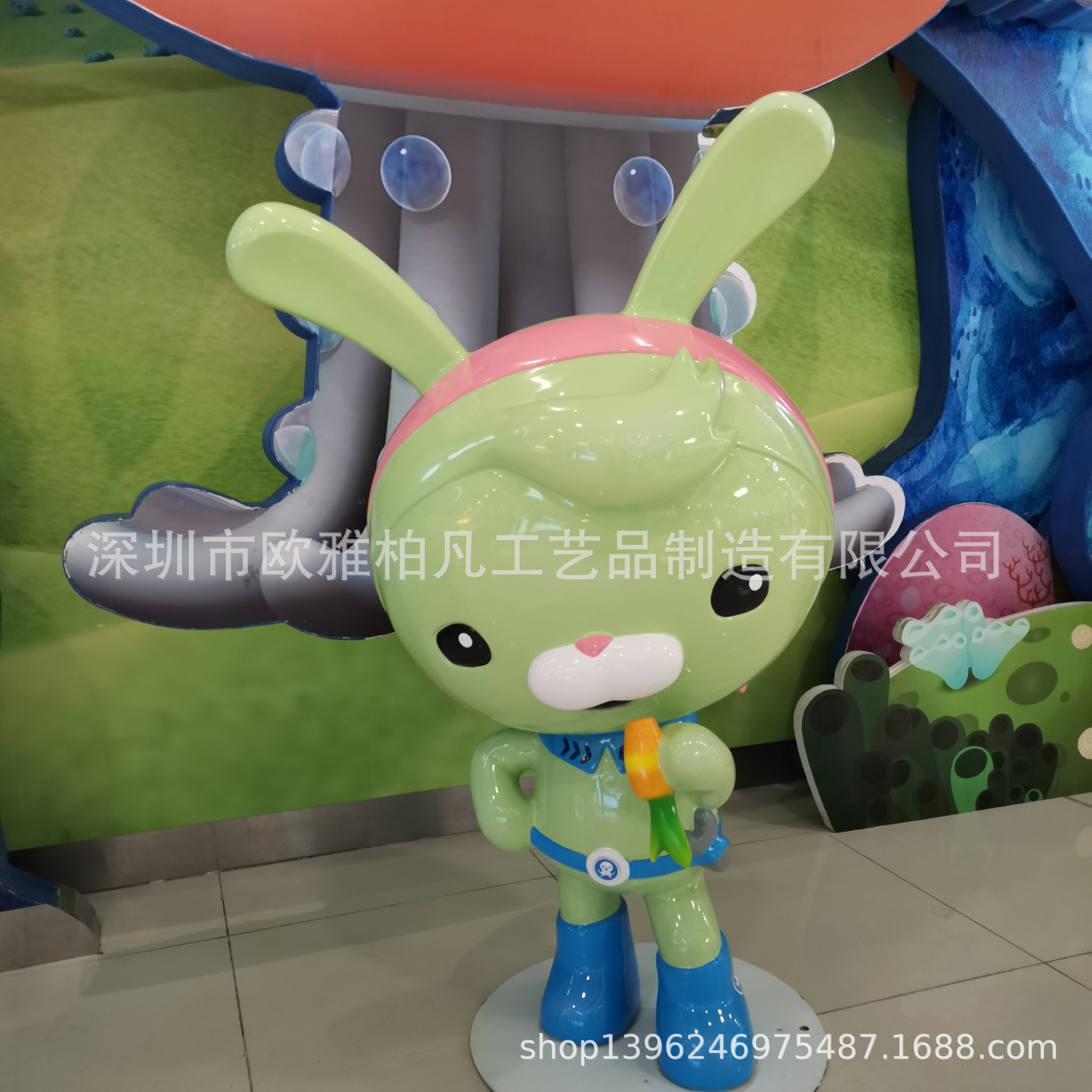 供应 机器人仿生仿真人像造型  影视动漫玻璃钢制品 园林美景美陈