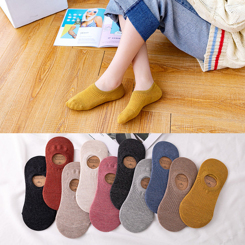 New Retro Color Striped Invisible Socks for Women Versatile Solid Color Silicone Women's Socks Cotton Boat Socks Manufacturer Wholesale