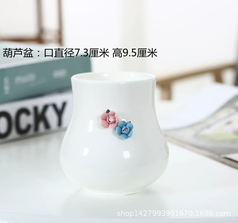 Ceramic creative white flowerpot, 2019