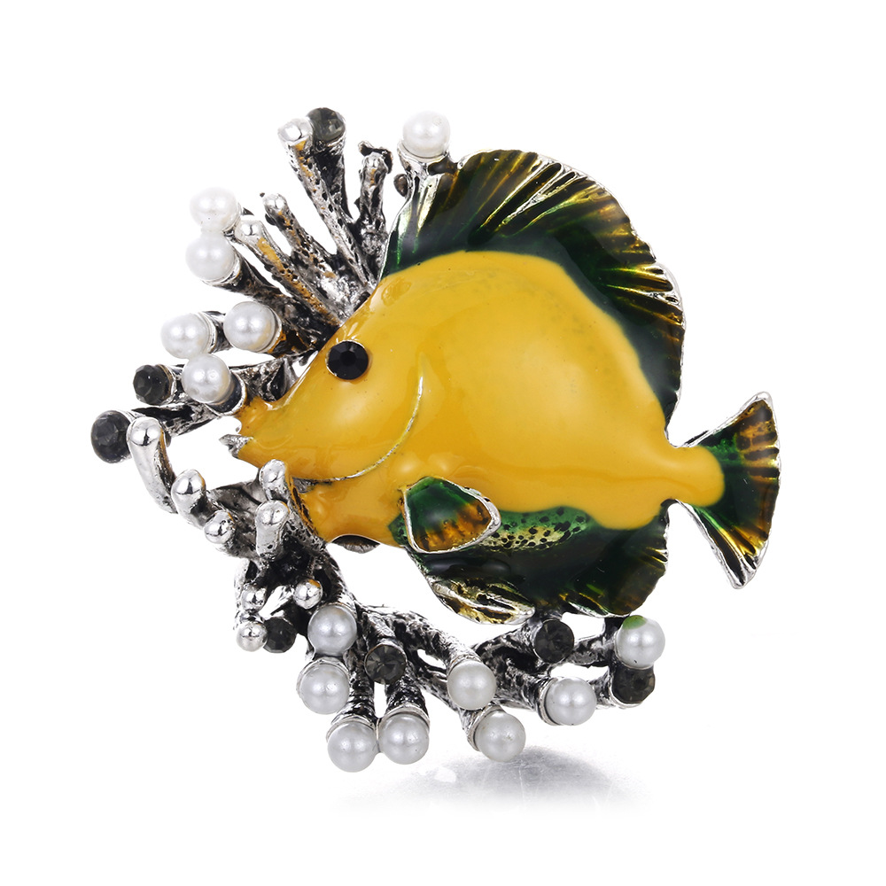 欧美新款海洋鱼类胸花配饰 珊瑚珍珠鱼滴油珐琅胸针衣饰别针