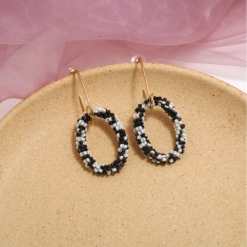 fashion simple new accessories retro hollow alloy earrings hooppicture2