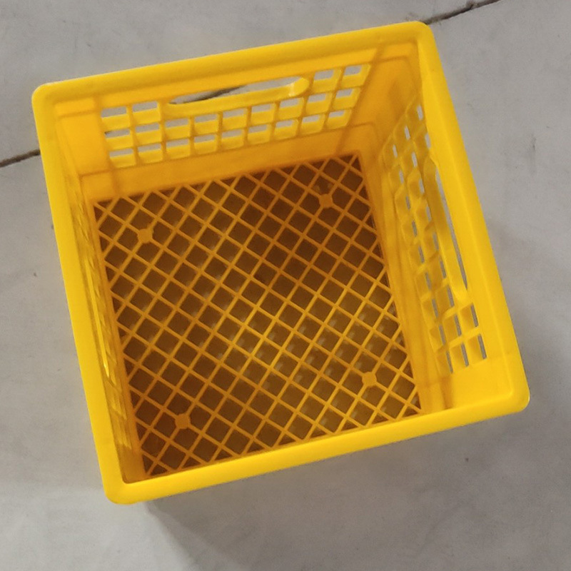Caja de huevo cuadrada de plástico caja de leche de soja bebida alimentos rotación canasta entrega de leche logística malla especial caja de verduras
