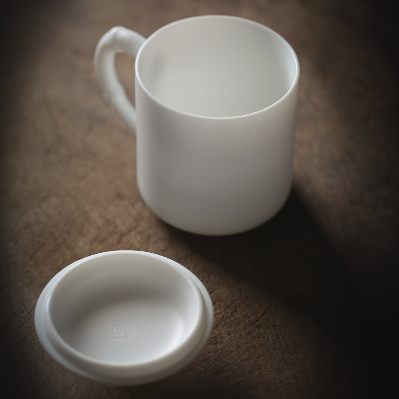 Winjiang dehua porcelana blanca taza de agua Oficina taza de té cerámica regalo de negocios sala de reuniones taza de té Taza de cerámica
