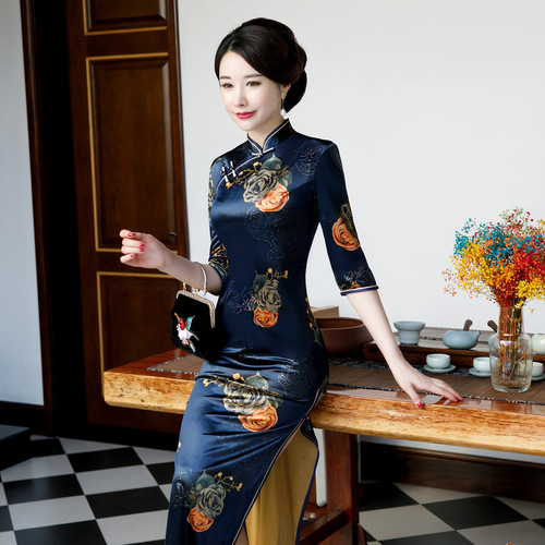 Chinese Dress Qipao for women Long velvet large size of retro cheongsam with large size Robes chinoises