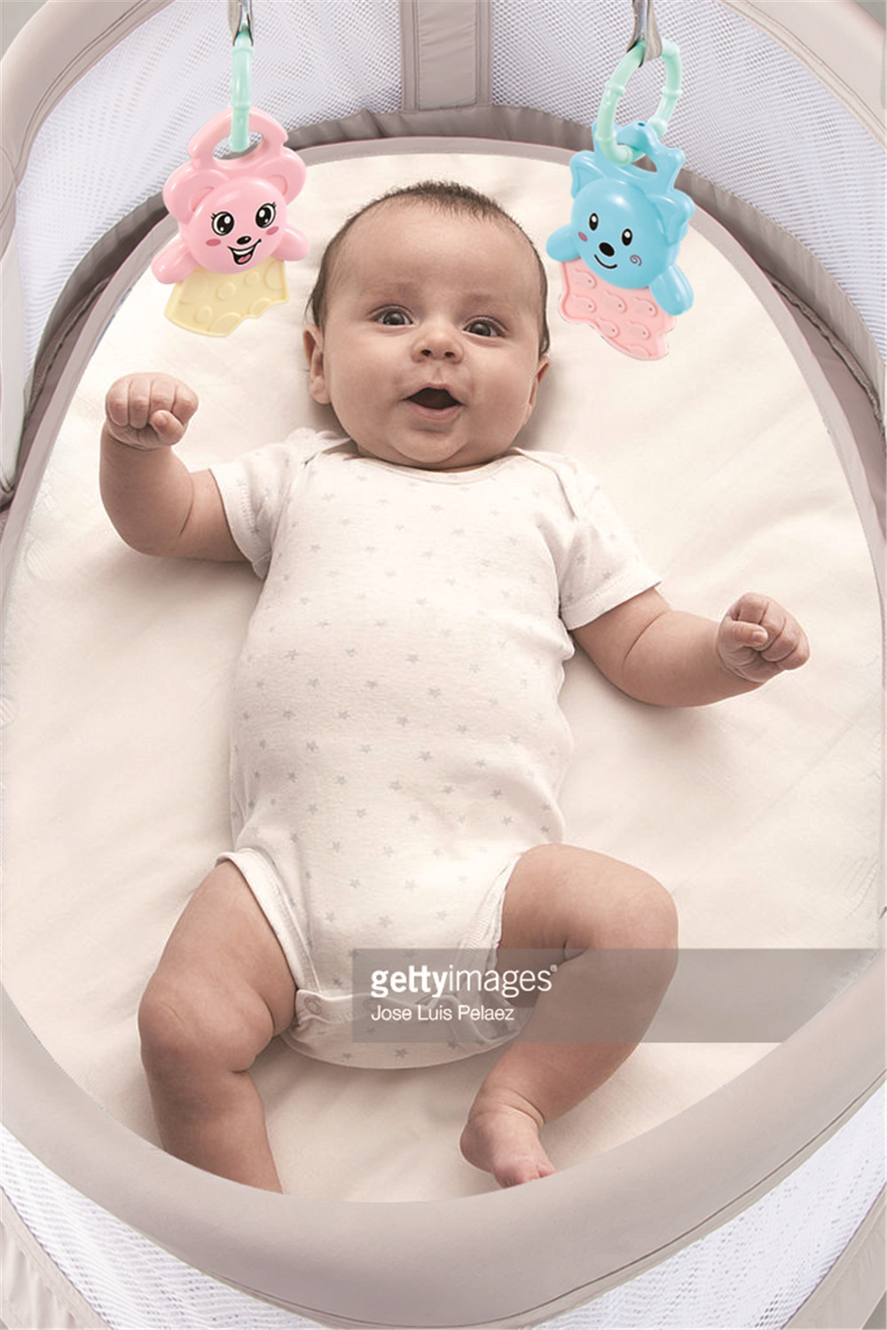 婴儿睡篮床中床多功能新生儿分隔床详情图4