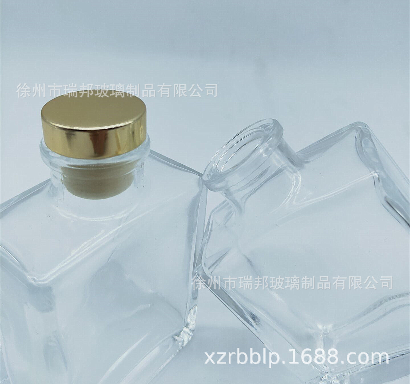 迷你花器 / 香薰瓶 Mini Vase & Aroma Bottle_在外文化-站酷ZCOOL