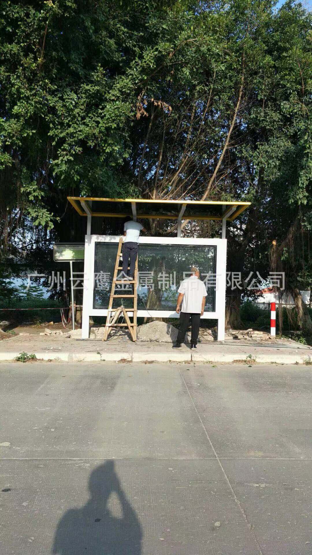 公交车候车亭 站台 不锈钢宣传栏 不锈钢候车亭 站台厂家 候车亭