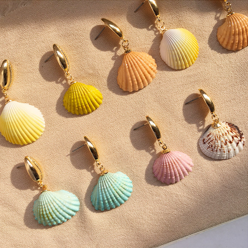 Fashion Bohemian Retro Shell Earrings display picture 11