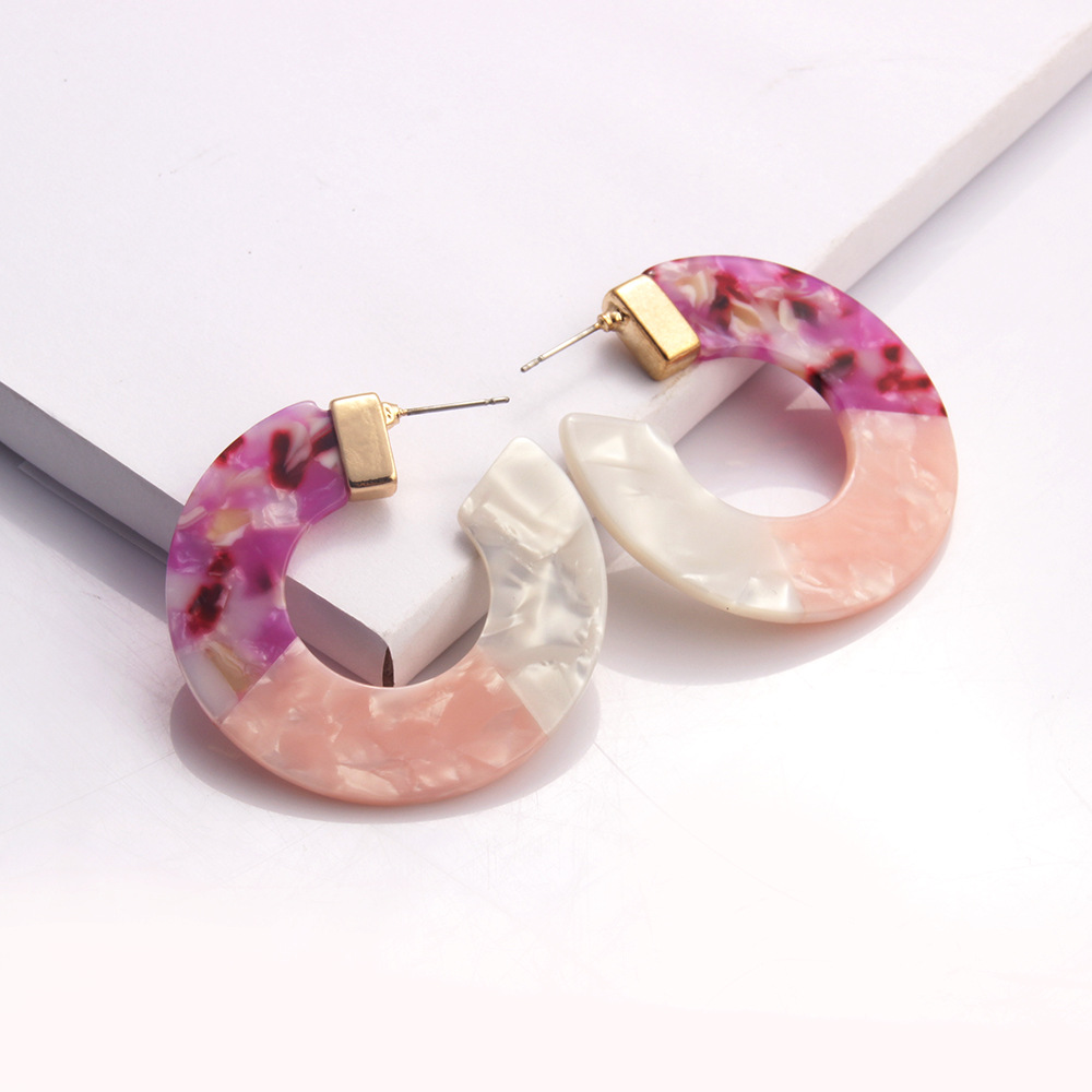 Fashion Three-color Stitching C-shaped Earrings display picture 4