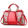 Capacious one-shoulder bag, with embroidery