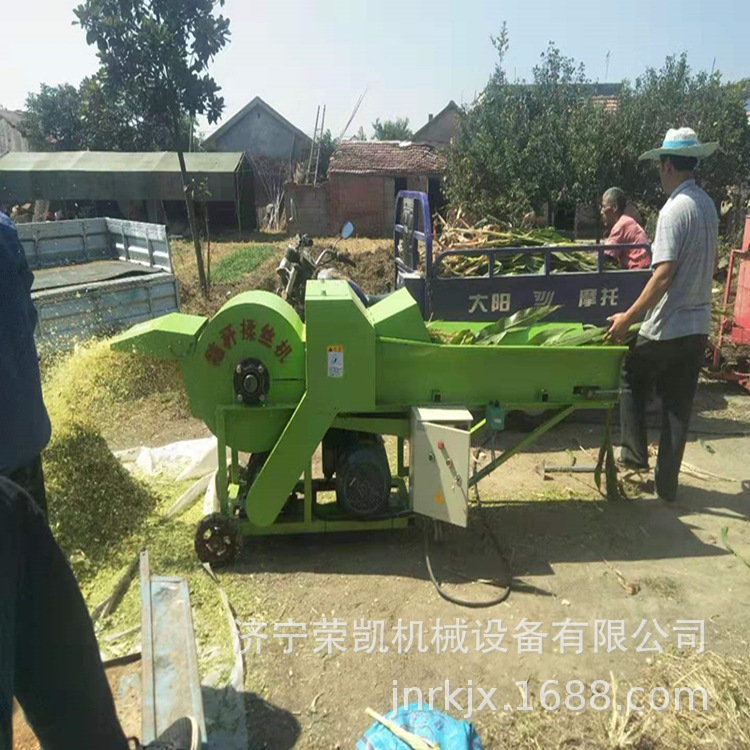 铡草揉丝一体机玉米秸秆牧草揉丝机 牛羊饲料青储揉丝机8吨揉丝机