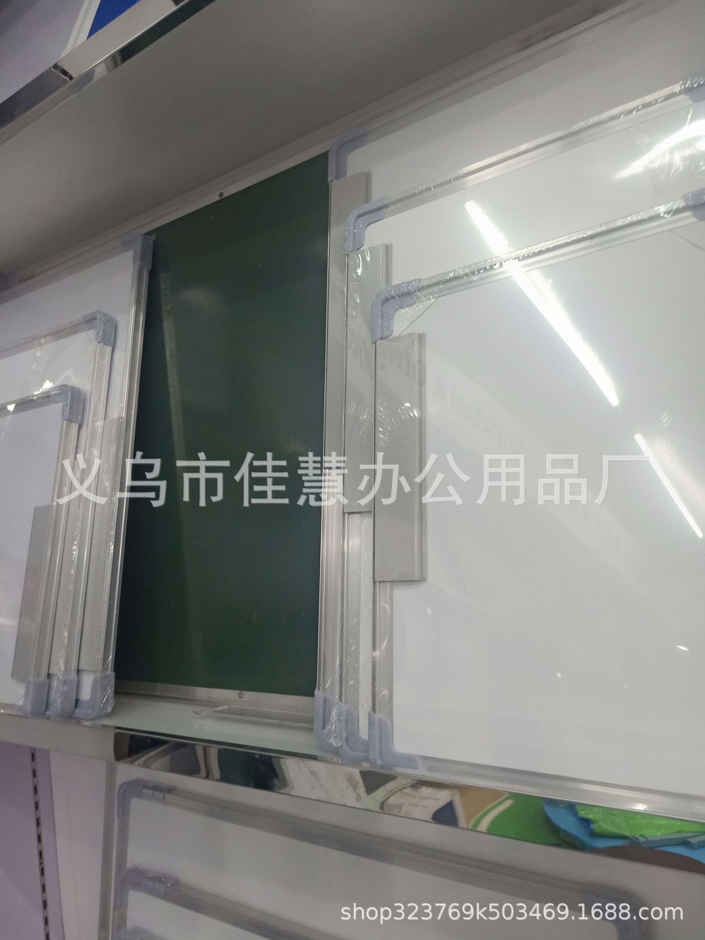 33d17e09392faca8ccb98a1910ecd5