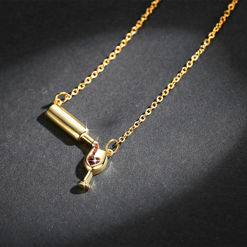 Zircon Inlay Material Elegant Classic Style Heart Shape Wine Bottle Copper Plating Inlay Zircon Pendant Necklace
