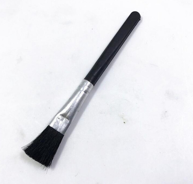 小毛刷修表工具/手表清洁 /手表灰尘清理/修表用小毛刷