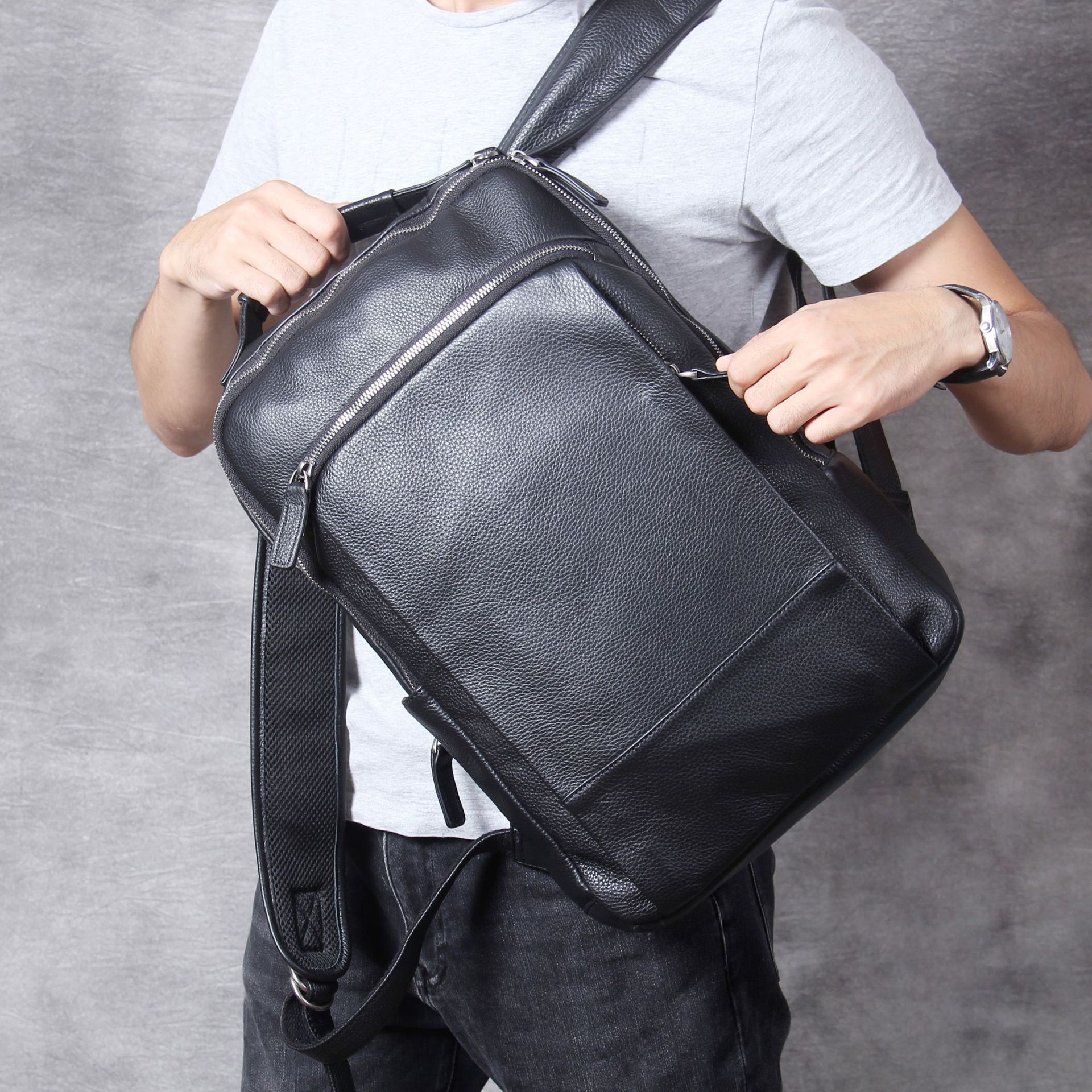 Leather Backpack Lifestyle Image
