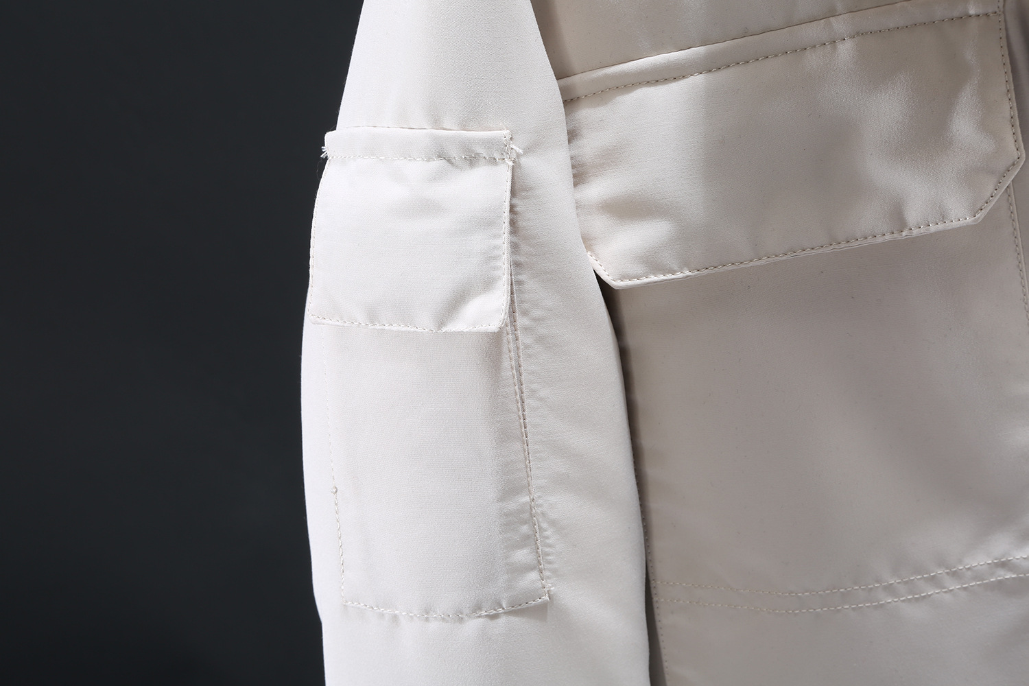 加拿大鹅羽绒服 (20)