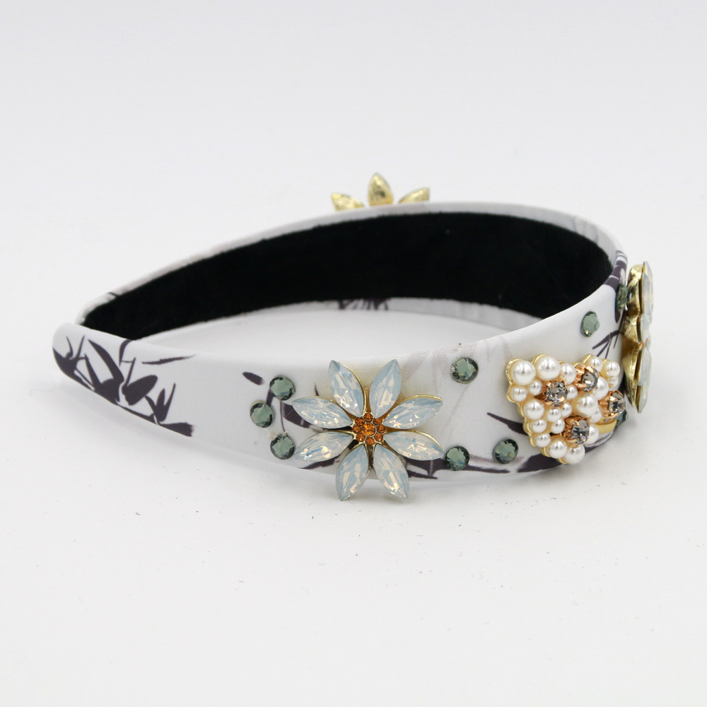 New Baroque Fashion Hair Accessories Headband Flower Christmas Tree Catwalk Street Hairband Nihaojewelry Wholesale display picture 2