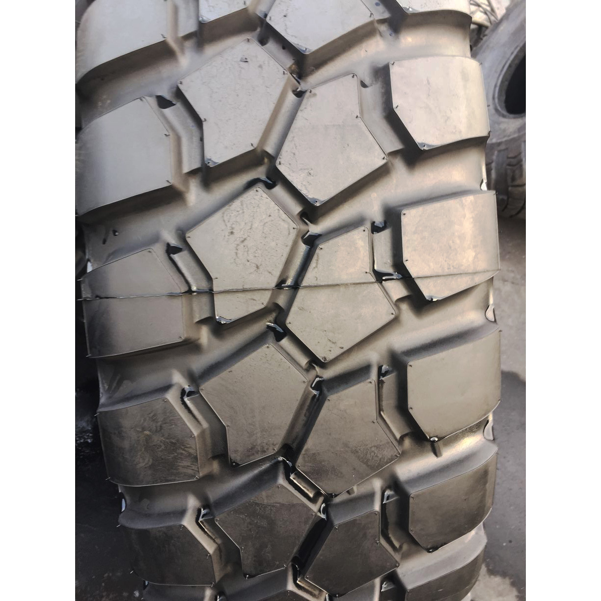 供应 前进 16.00R20 工程轮胎 1600R20 全钢子午线轮胎